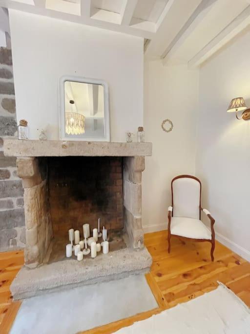 Logis Du Chandelier Le Puy-en-Velay Exterior foto